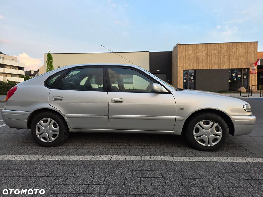 Toyota Corolla 1.4 - 4