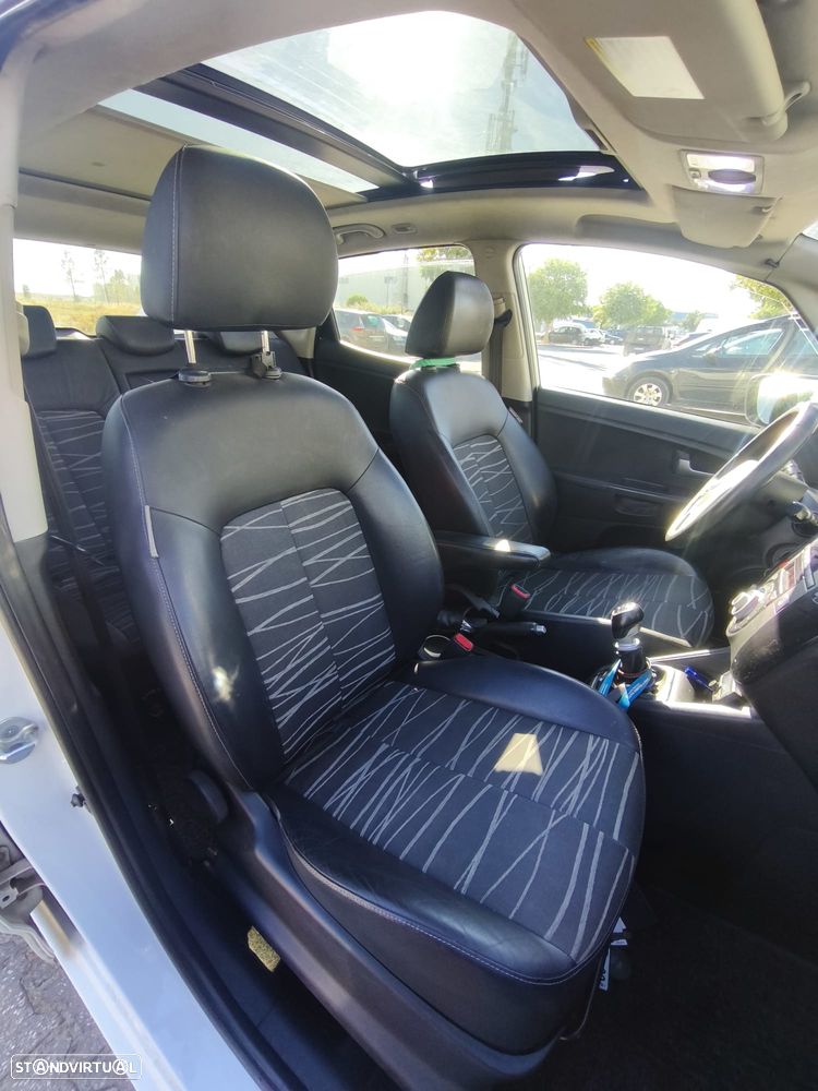 Kia Venga 1.4 CRDi TX ISG - 24