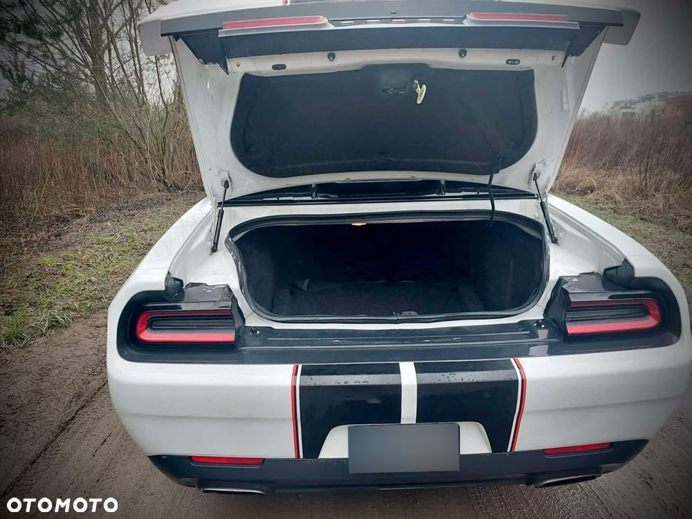 Dodge Challenger 3.6 SXT - 8