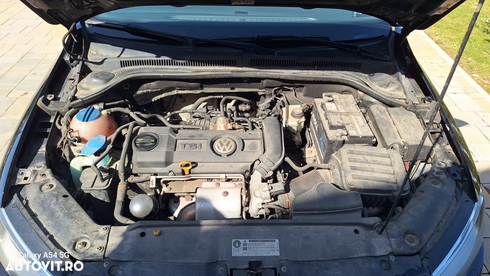 Volkswagen Jetta 1.4 TSI Trendline DSG - 17