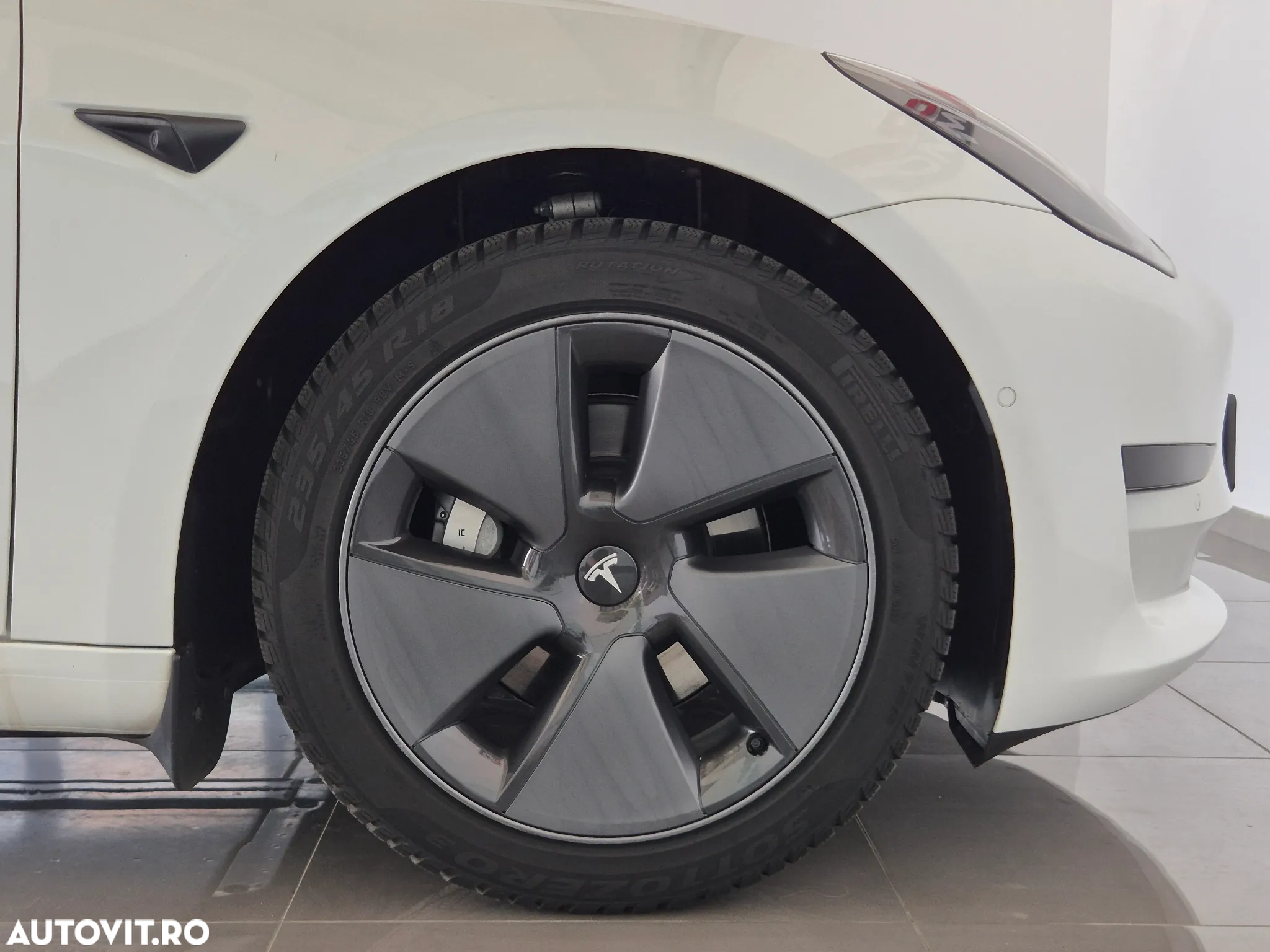 Tesla Model 3 Langstreckenbatterie Allradantrieb Dual Motor - 23