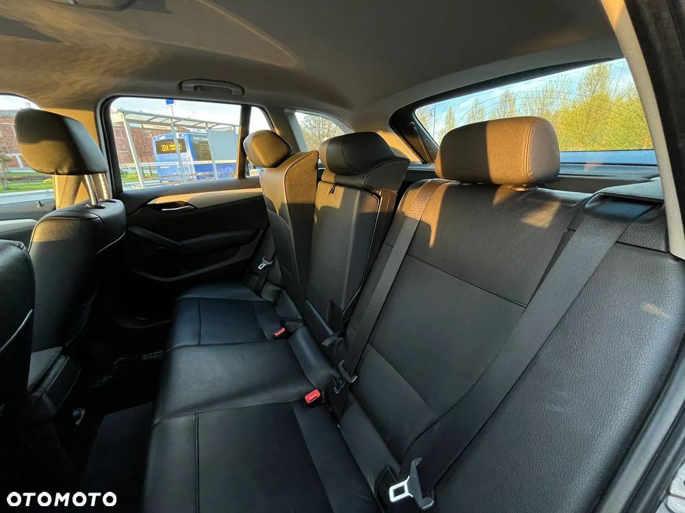 BMW X1 - 17