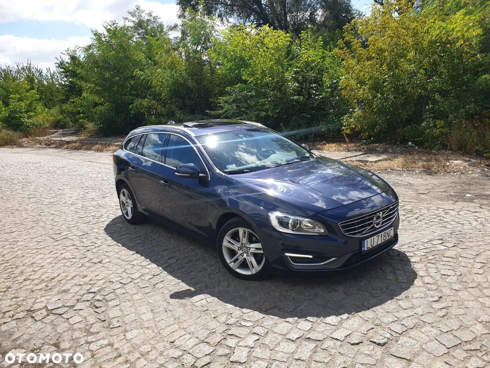 Volvo V60 - 2