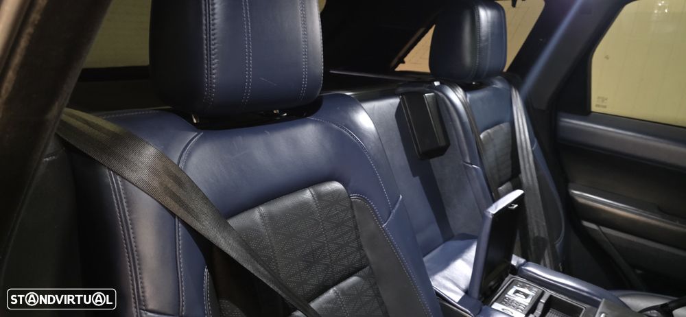 Land Rover Range Rover Sport P400e HSE Dynamic Stealth - 30