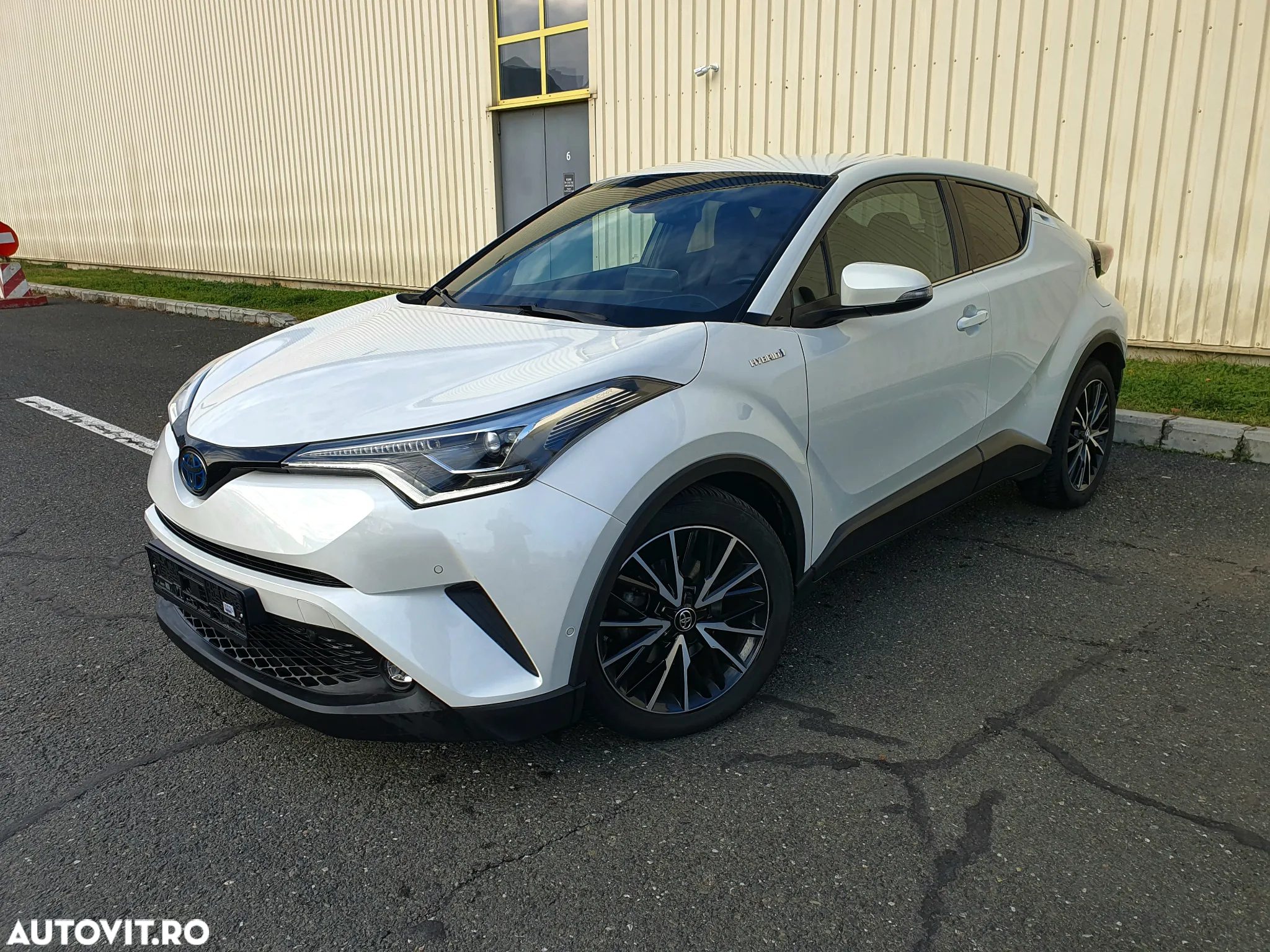 Toyota C-HR - 3