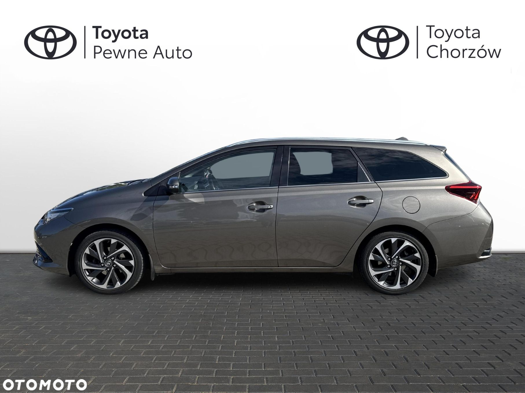 Toyota Auris 1.6 Premium Comfort - 2