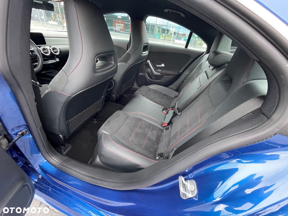 Mercedes-Benz CLA 200 mHEV AMG Line 7G-DCT - 9