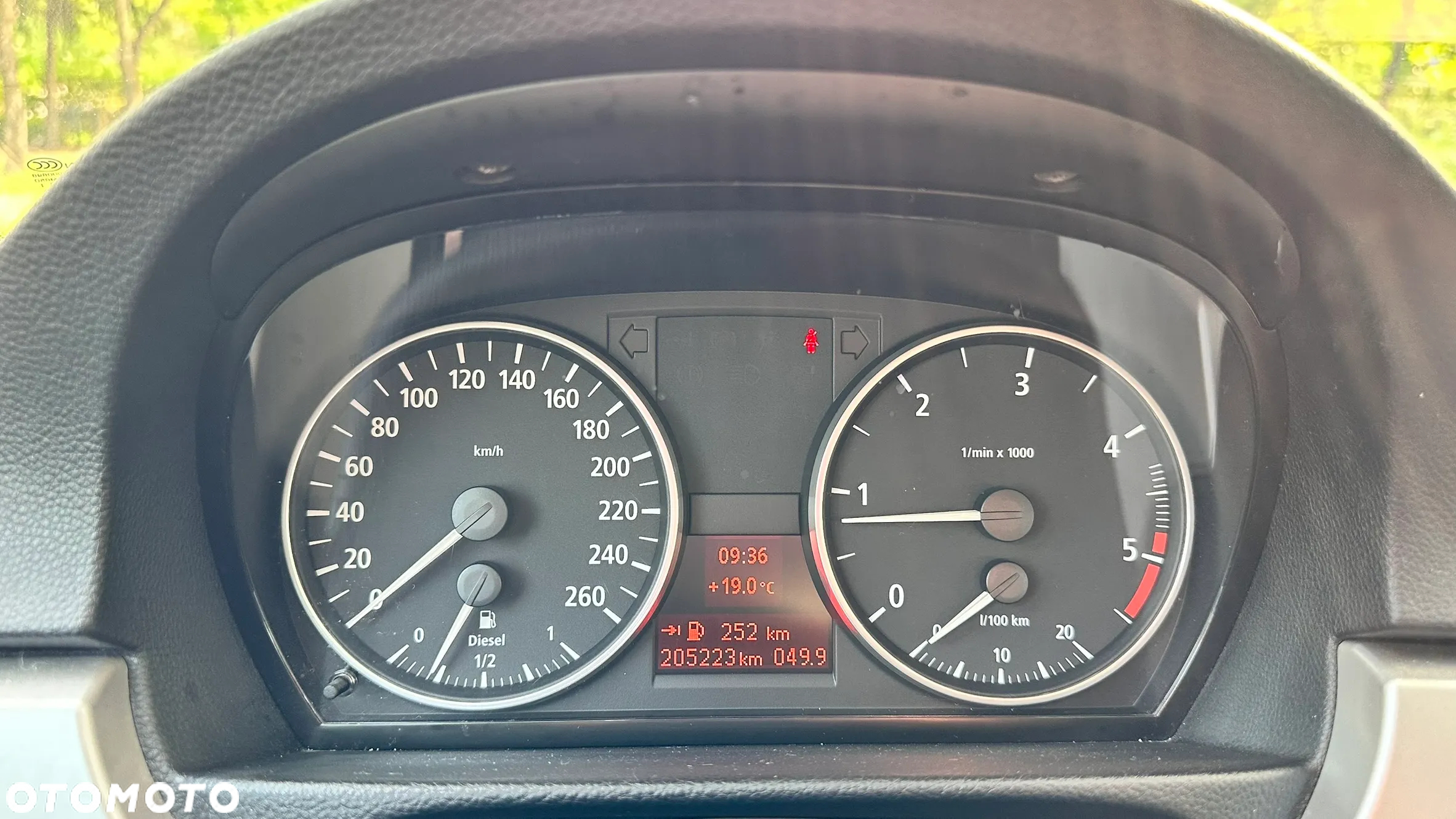BMW Seria 3 318d - 18