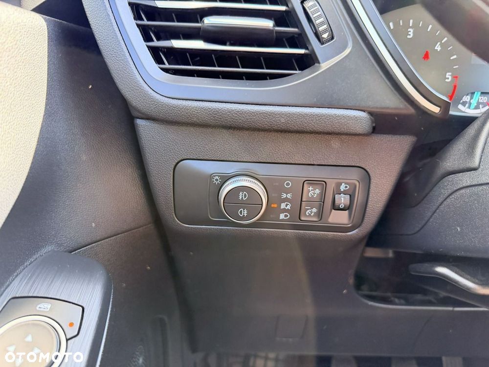 Ford Kuga 2.0 TDCi 4x2 Trend - 26