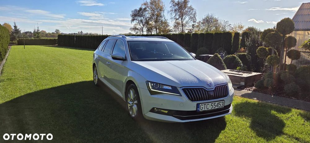 Skoda Superb Combi 1.6 TDI DSG Style - 6