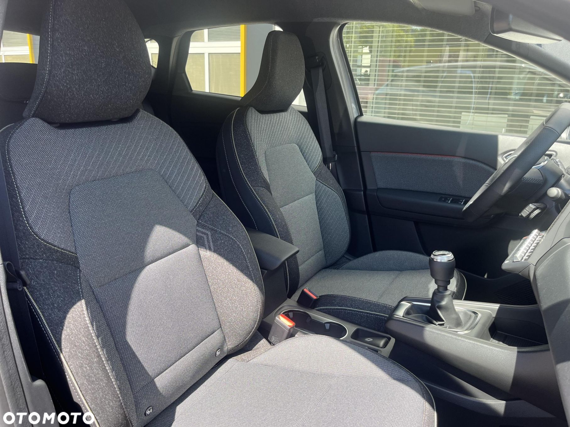 Renault Captur 1.0 TCe Techno - 20
