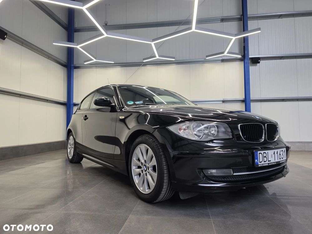 BMW Seria 1 118i - 22