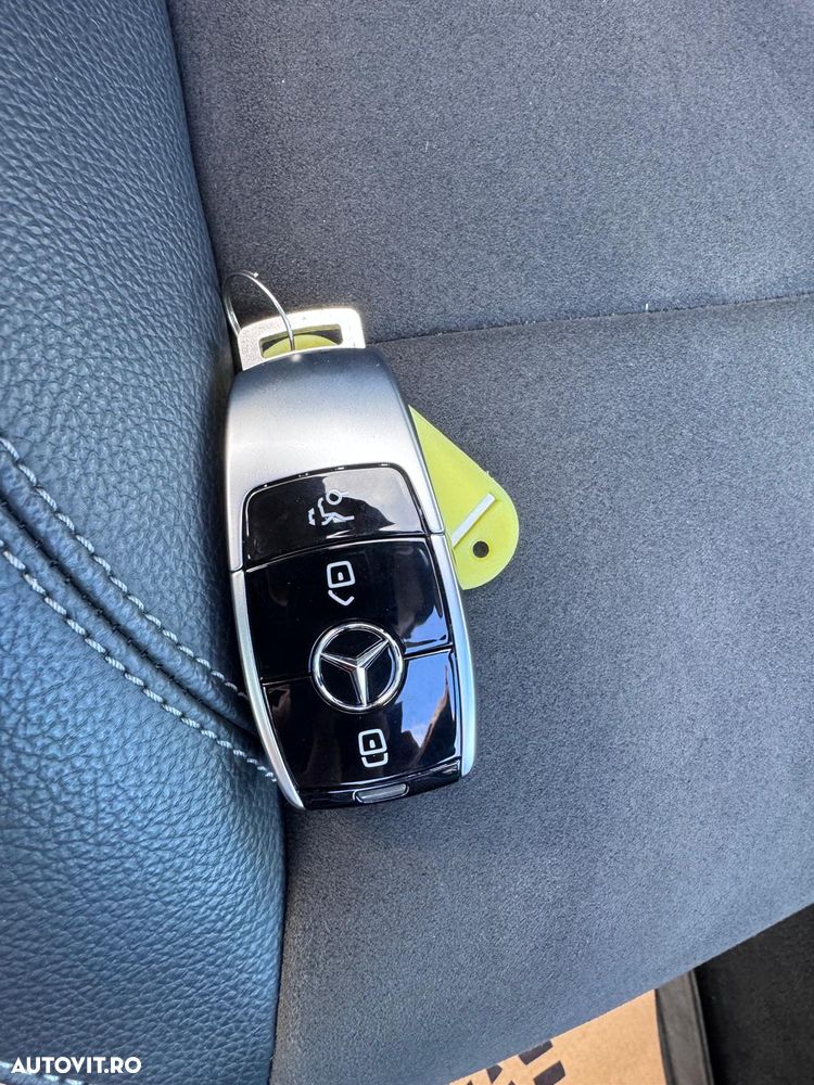 Mercedes-Benz E 300 9G-TRONIC AMG Line - 6
