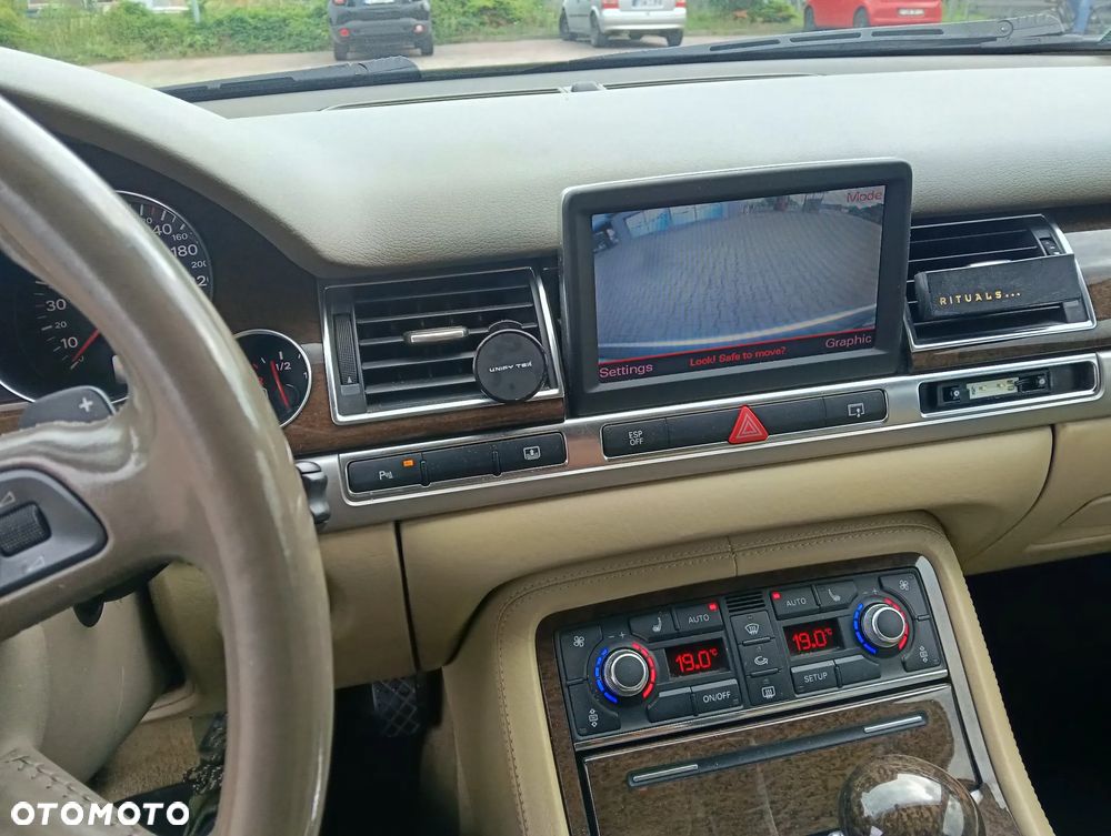 Audi A8 3.0 TDI L Quattro - 8