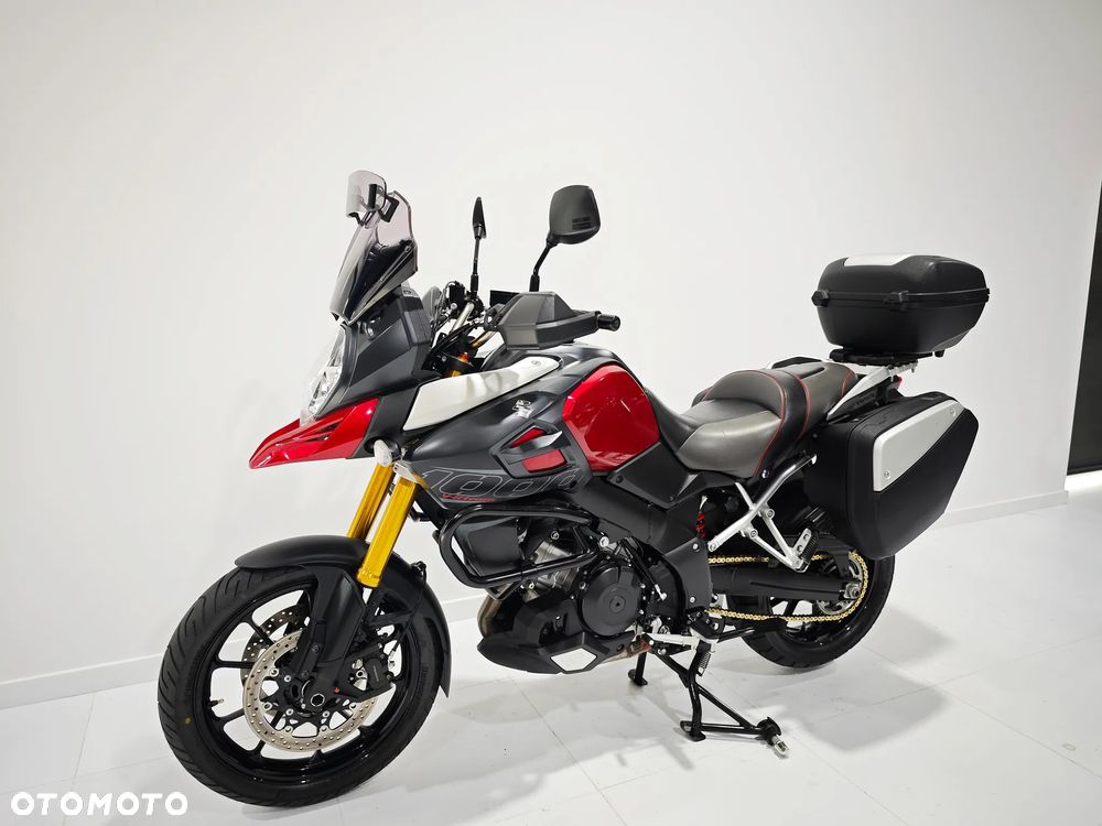 Suzuki V-STROM - 18
