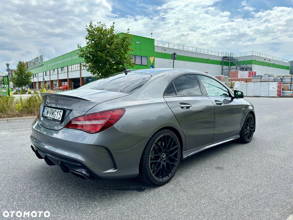 Mercedes-Benz CLA - 9