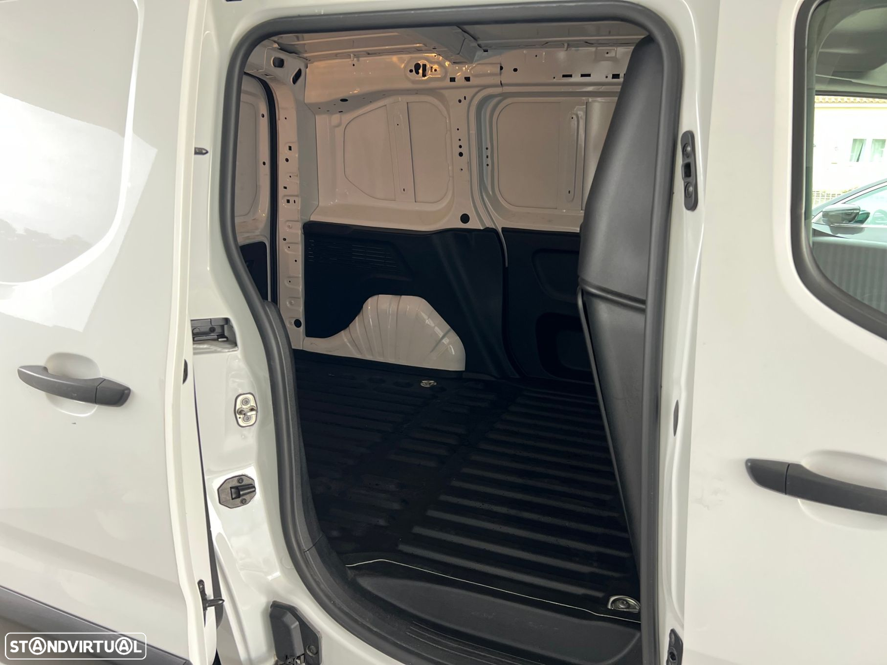 Citroën Berlingo 1.5 BlueHDi M Feel - 27