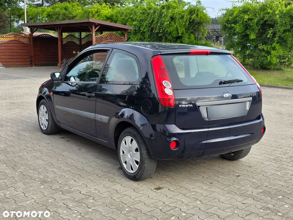 Ford Fiesta - 5