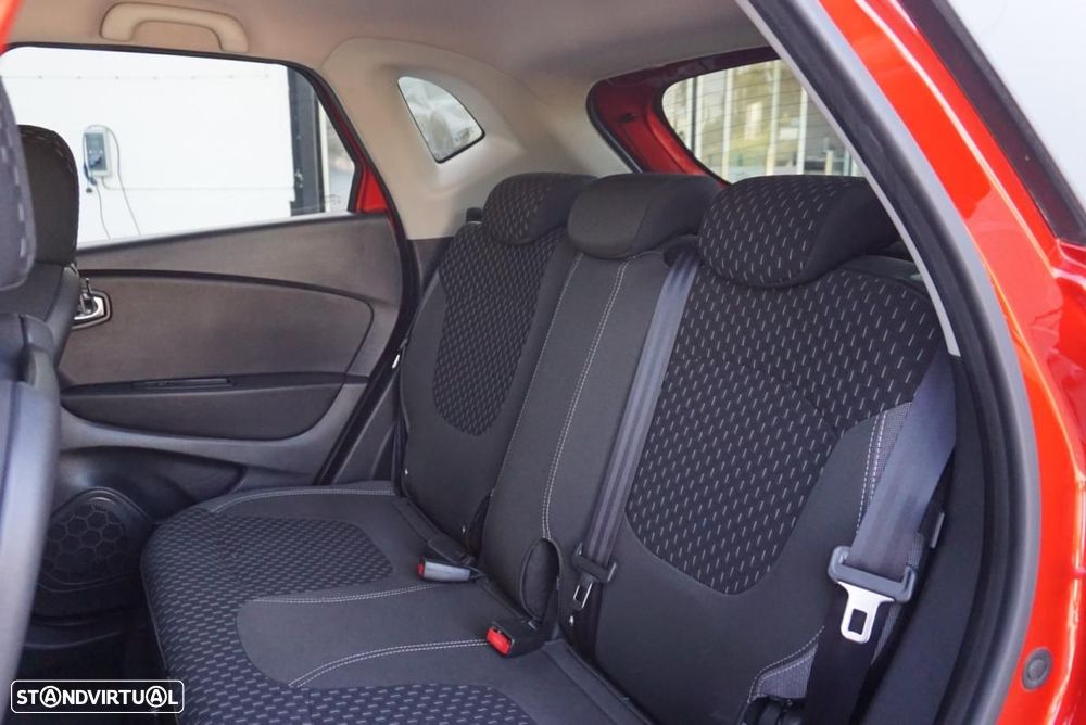 Renault Captur 1.5 dCi Red Edition - 8