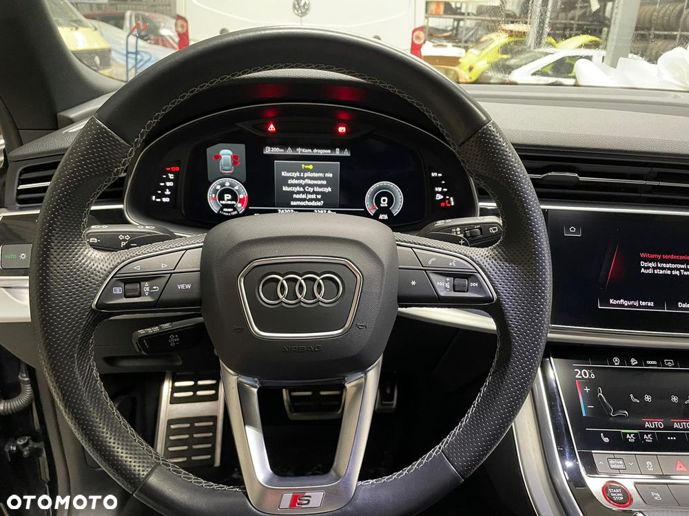 Audi SQ8 - 10