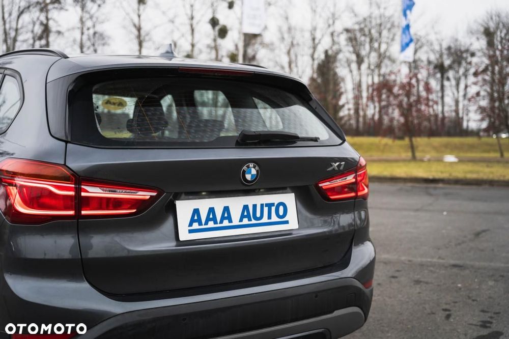BMW X1 - 17