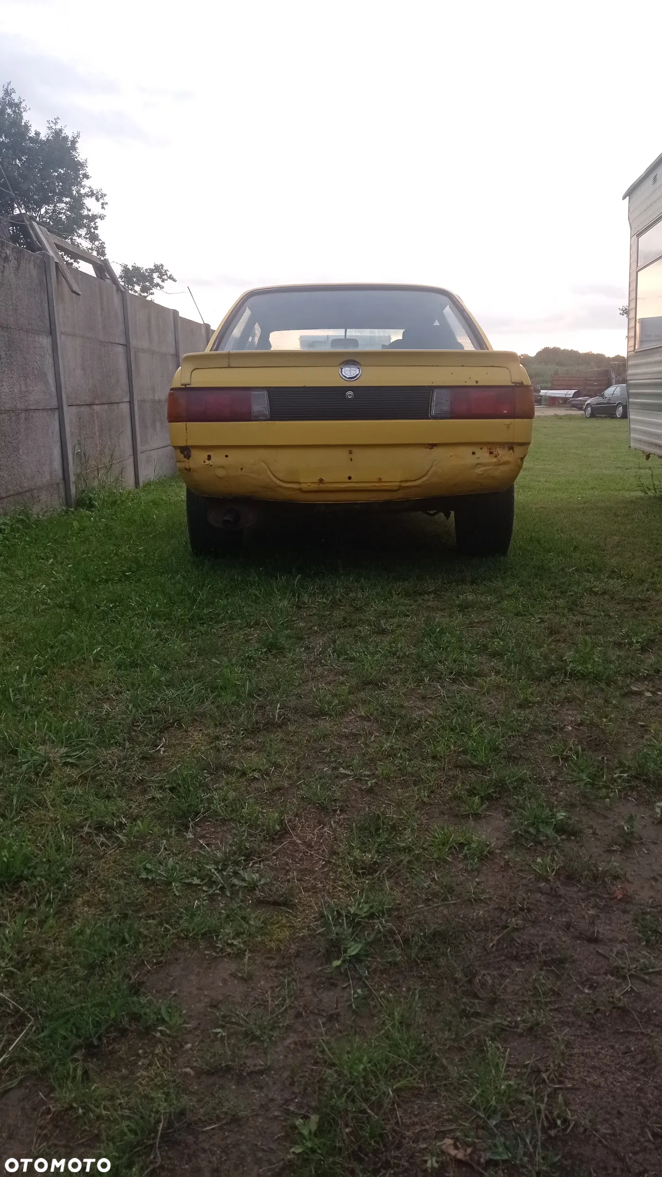 BMW Seria 3 315 - 26