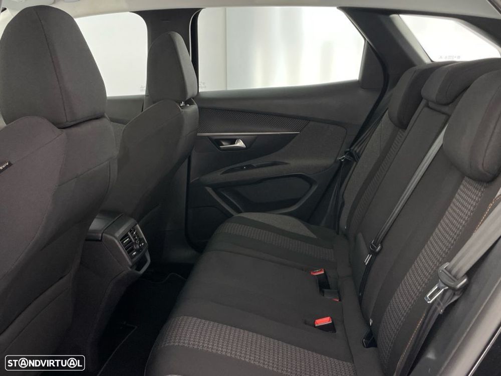 Peugeot 3008 1.2 PureTech Active Pack - 12