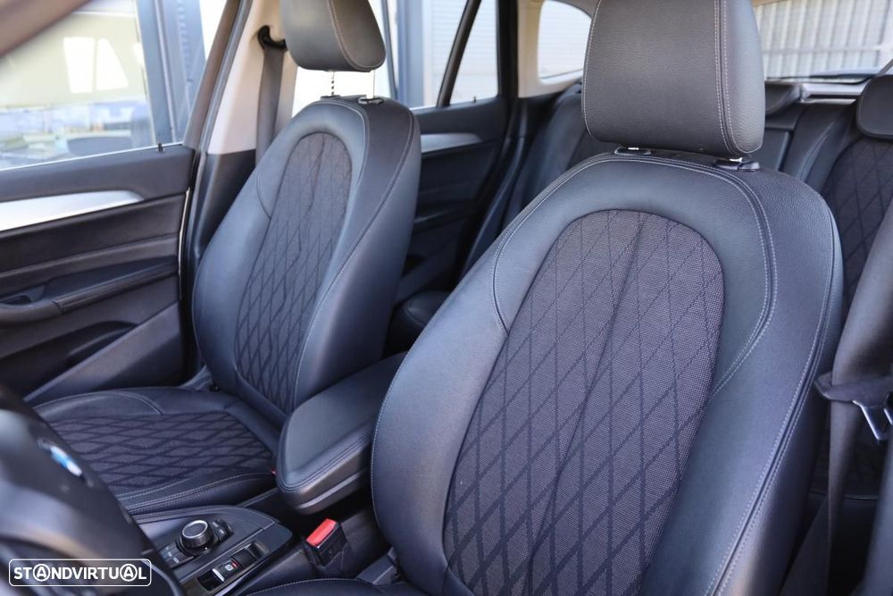 BMW X1 16 d sDrive Line Sport - 9