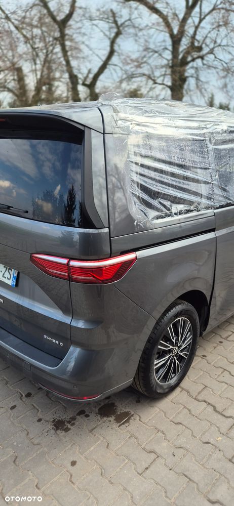 Volkswagen Multivan - 17