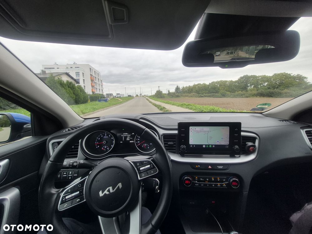 Kia XCeed 1.5 T-GDI M - 3