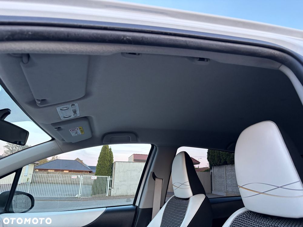 Toyota Yaris 1.33 VVT-i Edition-S - 16