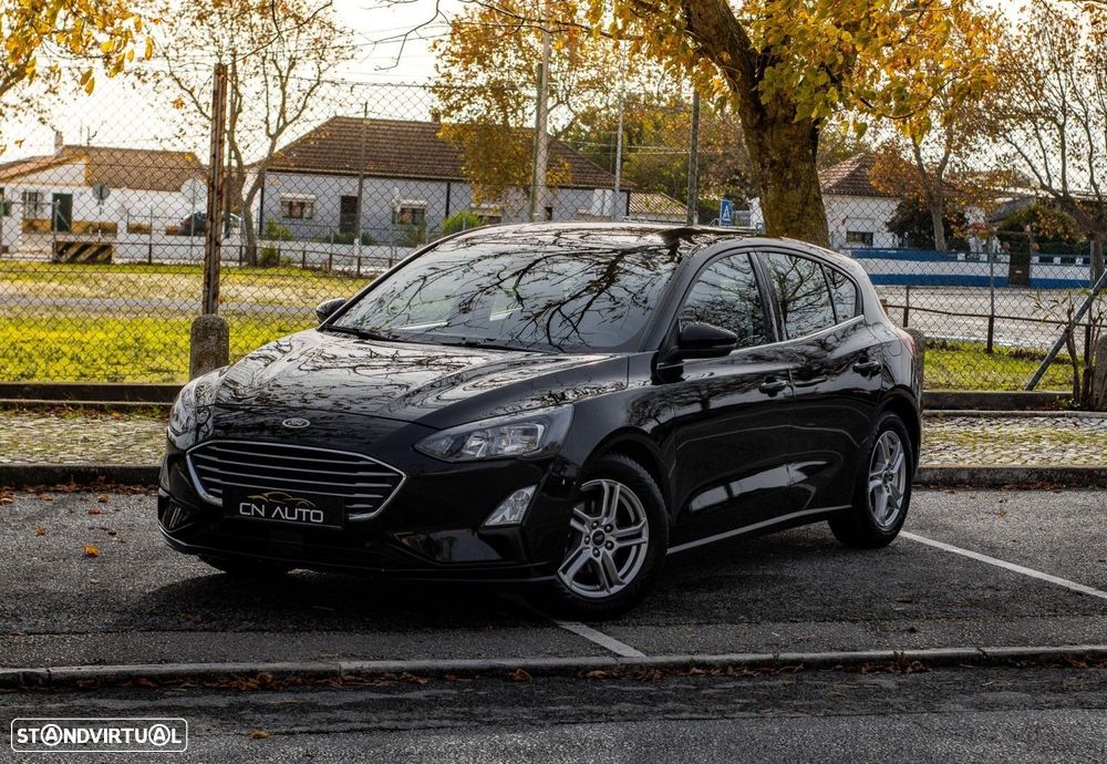 Ford Focus 1.0 EcoBoost S&S COOL&CONNECT - 4