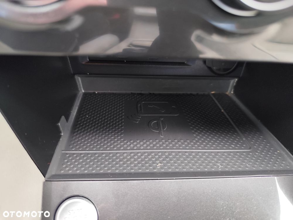 Volkswagen Tiguan Allspace - 21