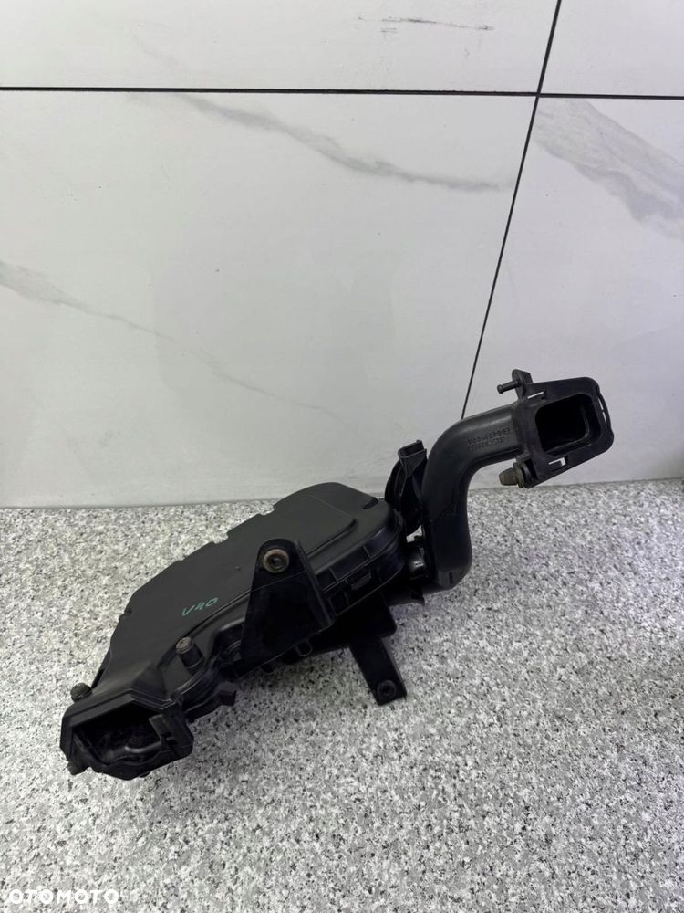 obudowa komputera volvo v40 ii 2012-2018r 31338662 - 3