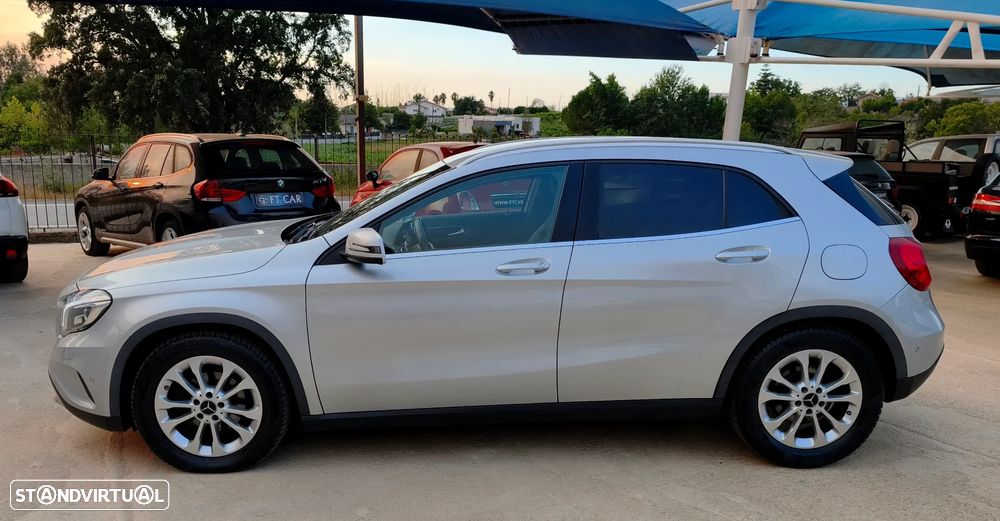 Mercedes-Benz GLA 200 (CDI) d Urban - 9