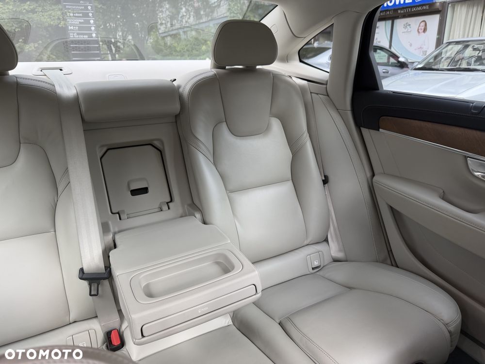 Volvo S90 - 11