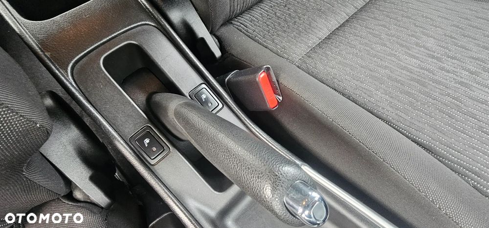 Suzuki Baleno 1.2 Dualjet Club - 17