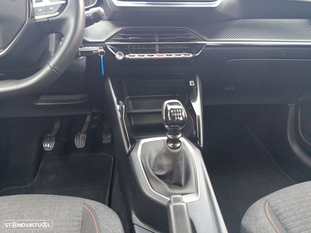 Peugeot 208 1.2 PureTech Style - 11