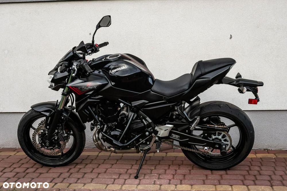Kawasaki Z 650 - 6