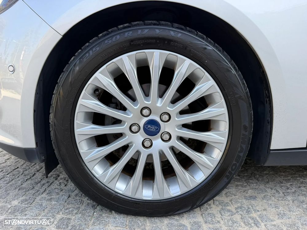 Ford Focus SW 1.6 TDCi Titanium Best - 24