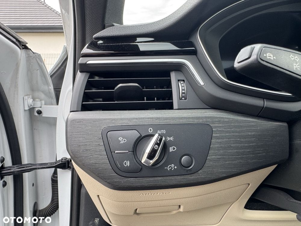 Audi A4 Limousine 45 TFSI quattro S tronic - 26