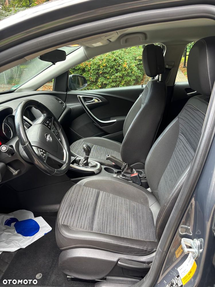 Opel Astra - 4