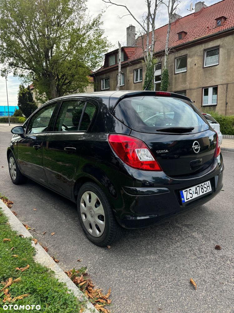 Opel Corsa - 4