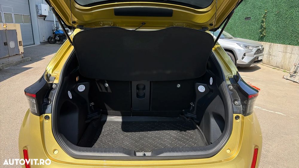 Toyota Yaris Cross 1.5 VVT-i HSD 4x2 Dynamic - 10