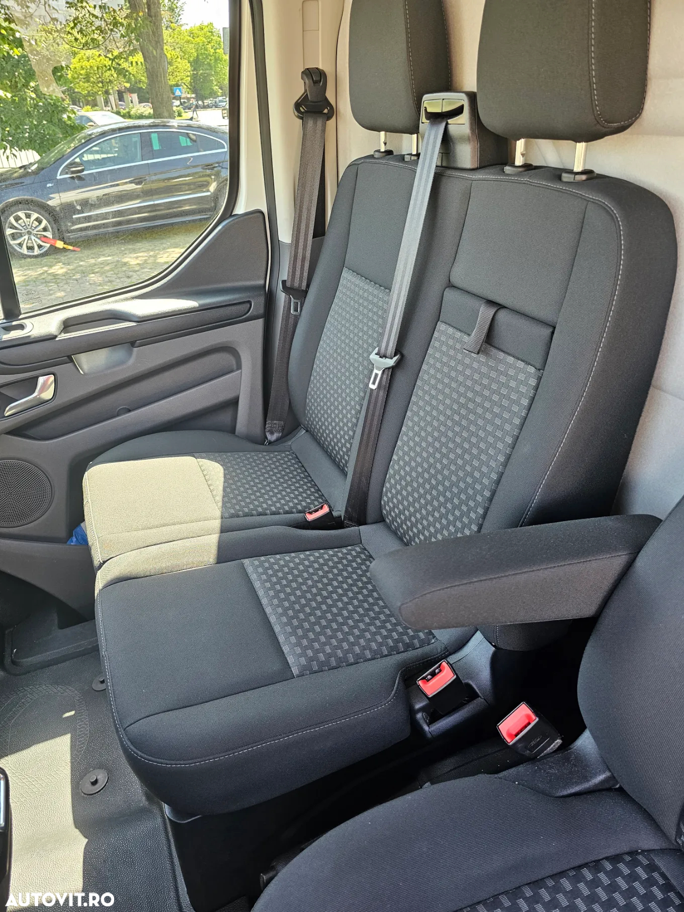 Ford Transit Custom - 9