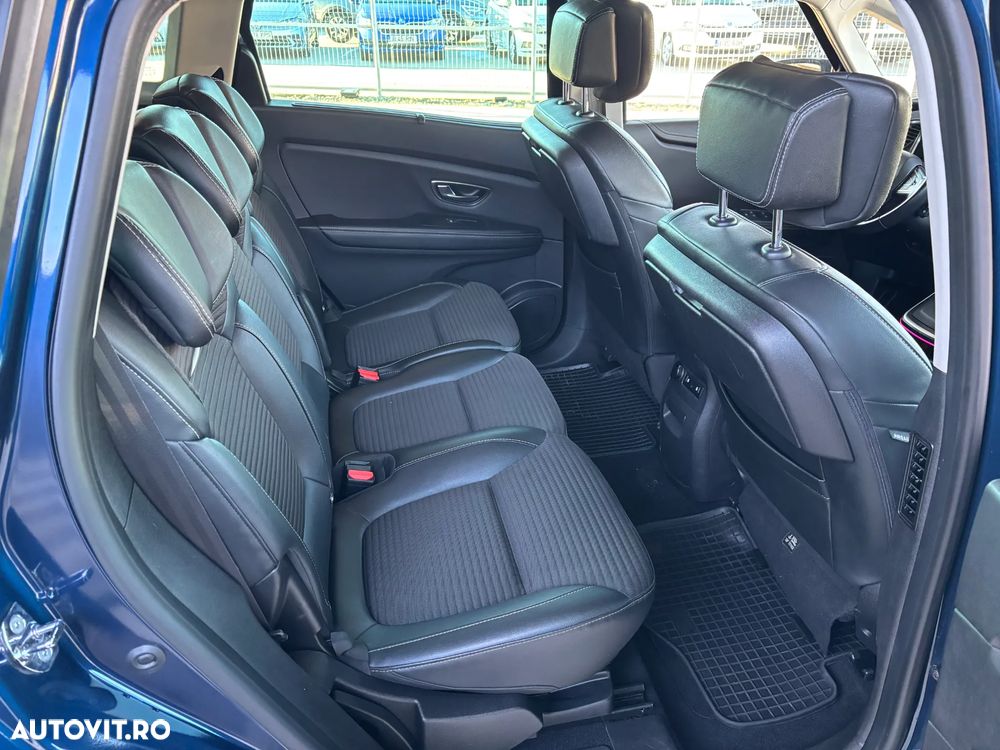 Renault Grand Scenic - 37