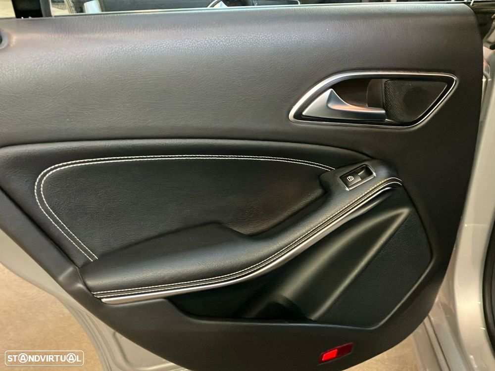 Mercedes-Benz CLA 180 d Shooting Brake Urban - 20