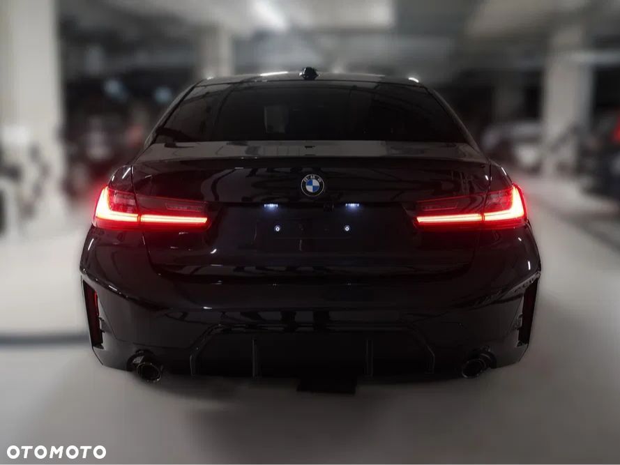 BMW Seria 3 330i xDrive M Sport sport - 4