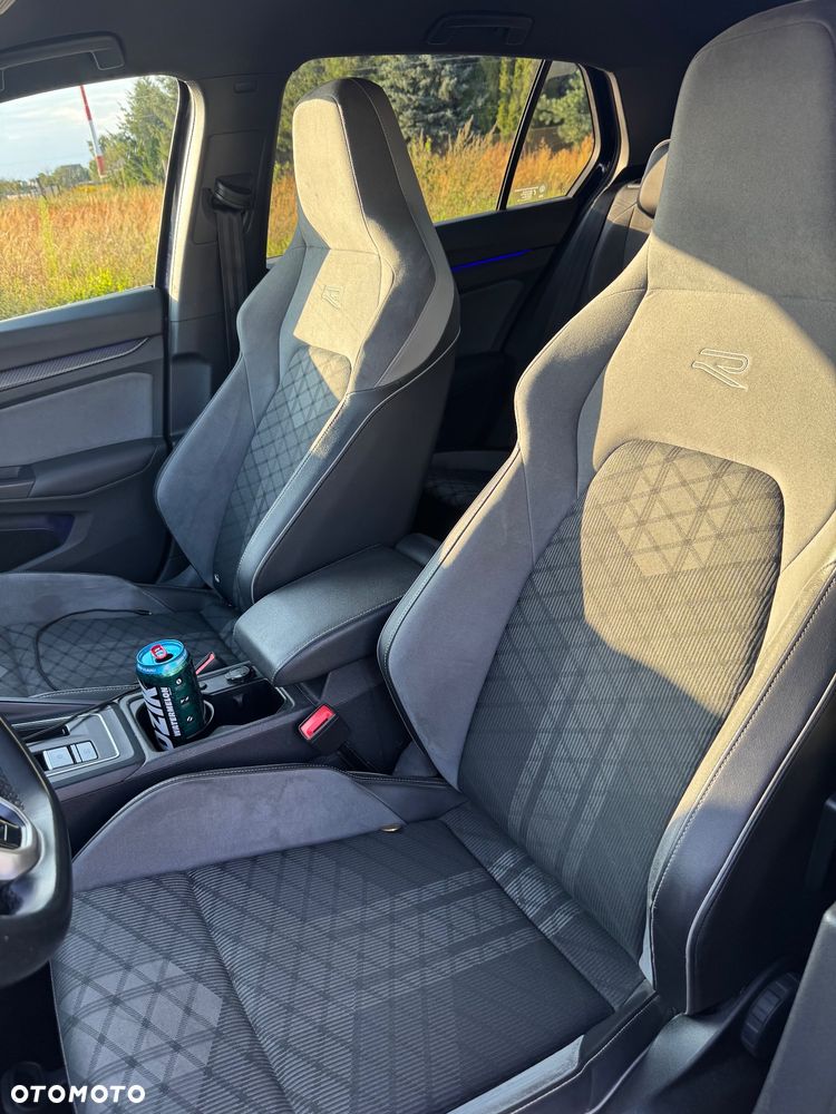 Volkswagen Golf 1.5 eTSI EVO R-Line DSG - 10