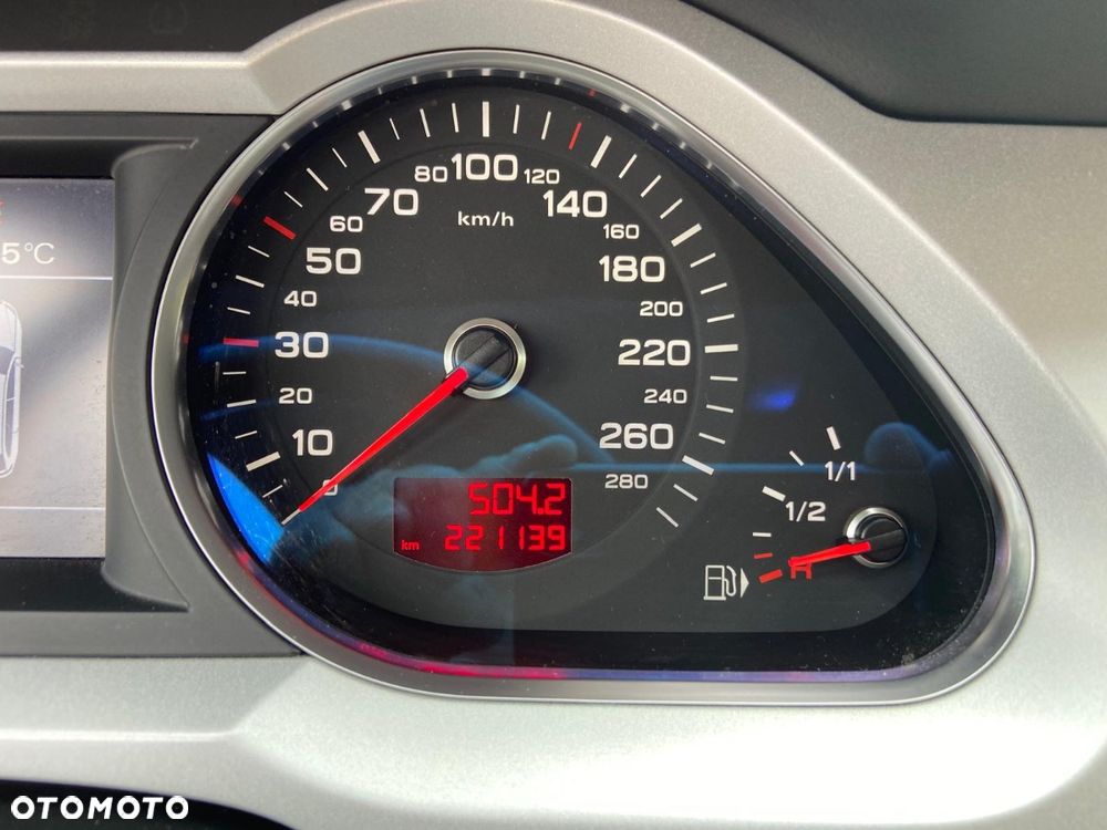 Audi A6 Avant 2.0 TFSI Multitronic - 20
